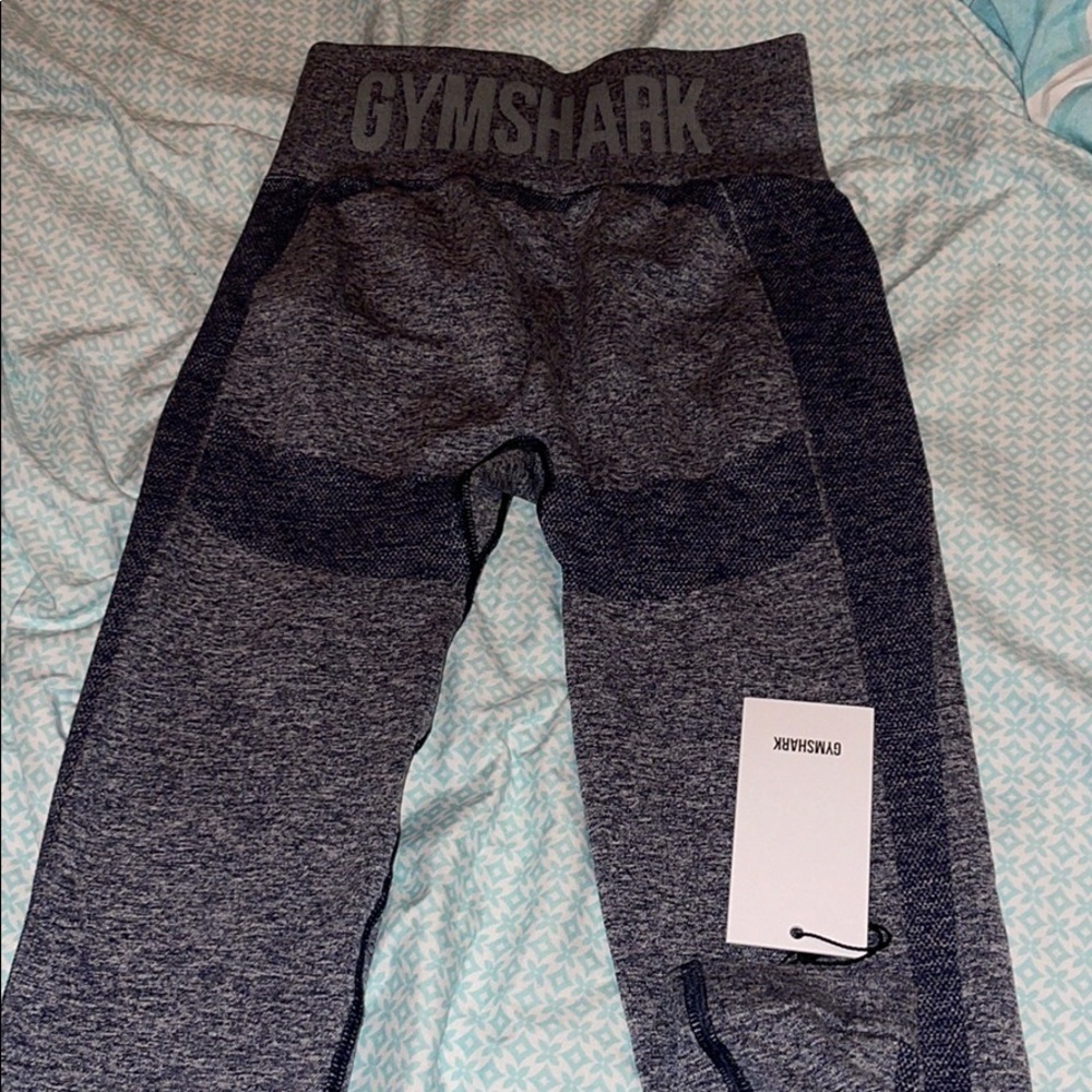 gymshark flex legging NEVER WORN W TAG